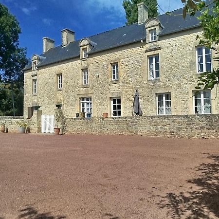 Maison De Charme Tour-en-Bessin Kültér fotó